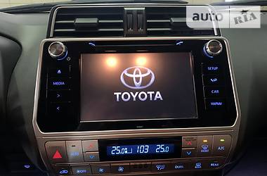 Позашляховик / Кросовер Toyota Land Cruiser Prado 2019 в  фото 36 Позашляховик / Кросовер Toyota Land Cruiser Prado 2019 в