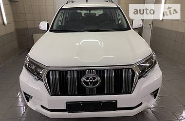 Позашляховик / Кросовер Toyota Land Cruiser Prado 2019 в 