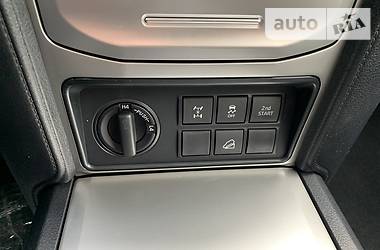 Позашляховик / Кросовер Toyota Land Cruiser Prado 2019 в 