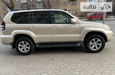 Позашляховик / Кросовер Toyota Land Cruiser Prado 2009 в 