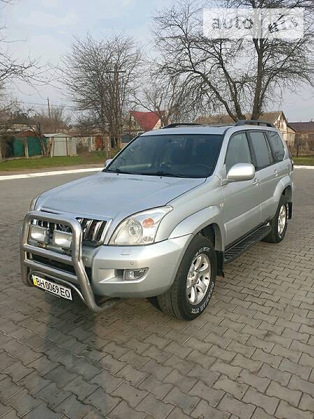 Внедорожник / Кроссовер Toyota Land Cruiser Prado 2004 в Измаиле