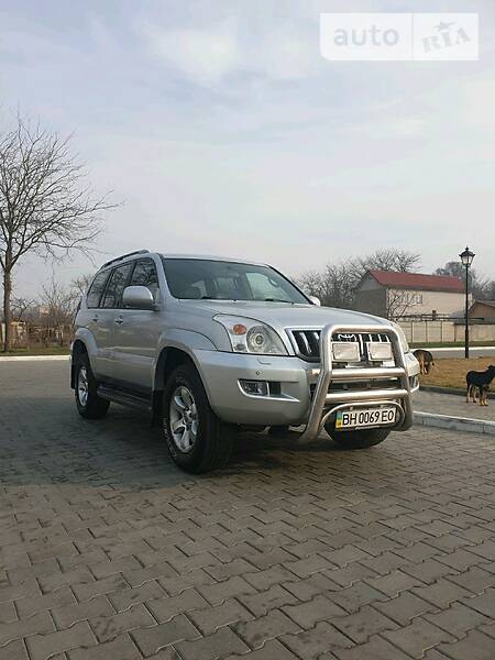 Позашляховик / Кросовер Toyota Land Cruiser Prado 2004 в Ізмаїлі