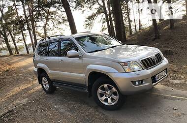 Позашляховик / Кросовер Toyota Land Cruiser Prado 2007 в 