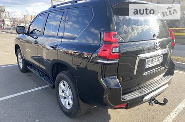 Позашляховик / Кросовер Toyota Land Cruiser Prado 2010 в 