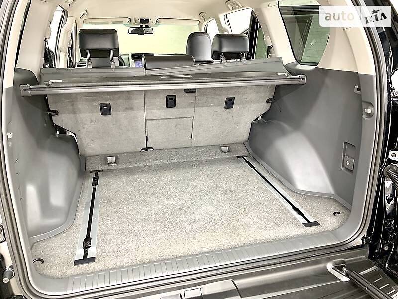Позашляховик / Кросовер Toyota Land Cruiser Prado 2012 в Миколаєві
