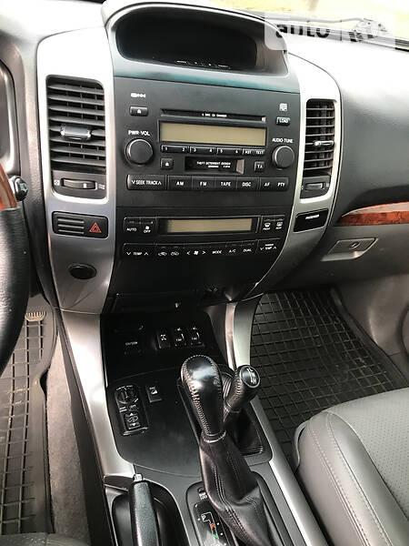 Позашляховик / Кросовер Toyota Land Cruiser Prado 2006 в Чернігові фото 9 Позашляховик / Кросовер Toyota Land Cruiser Prado 2006 в Чернігові