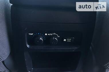 Позашляховик / Кросовер Toyota Land Cruiser Prado 2006 в 