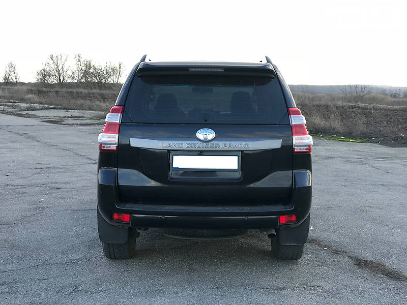Позашляховик / Кросовер Toyota Land Cruiser Prado 2015 в Києві