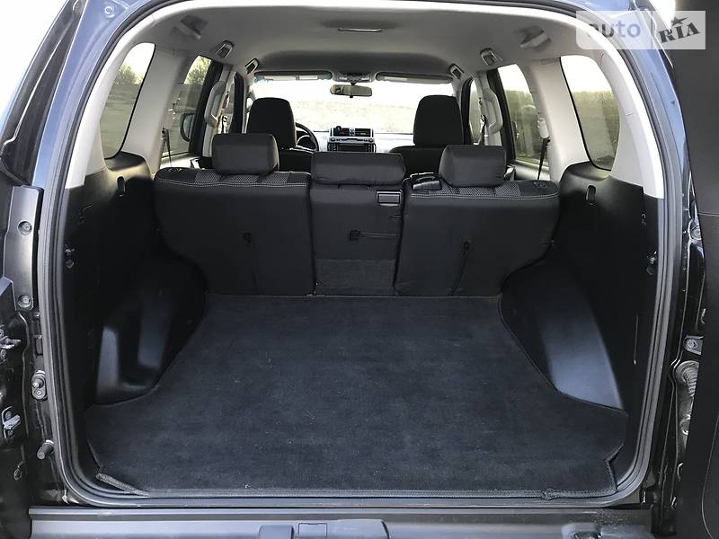 Позашляховик / Кросовер Toyota Land Cruiser Prado 2015 в Києві