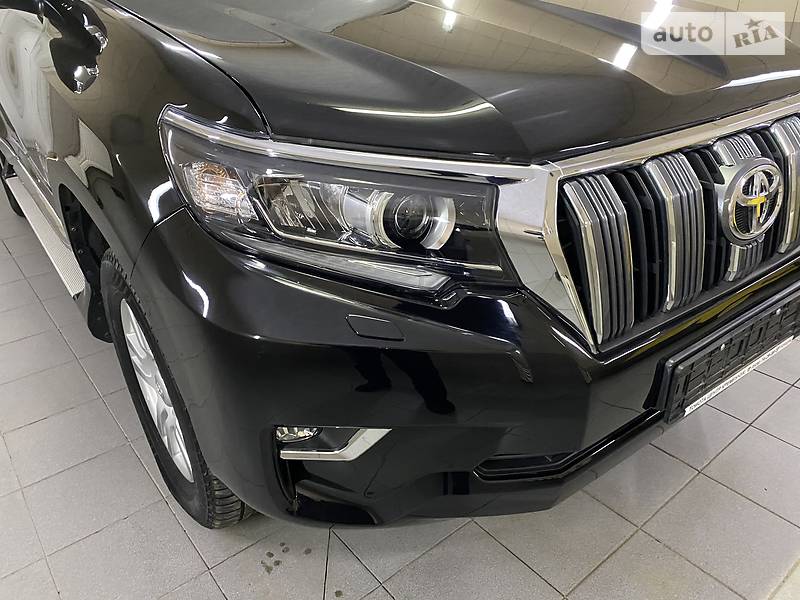 Позашляховик / Кросовер Toyota Land Cruiser Prado 2013 в Умані