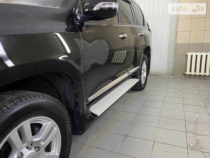 Позашляховик / Кросовер Toyota Land Cruiser Prado 2013 в Умані