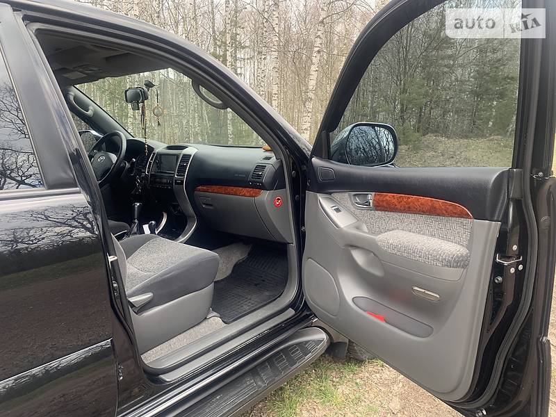 Позашляховик / Кросовер Toyota Land Cruiser Prado 2007 в Борзні