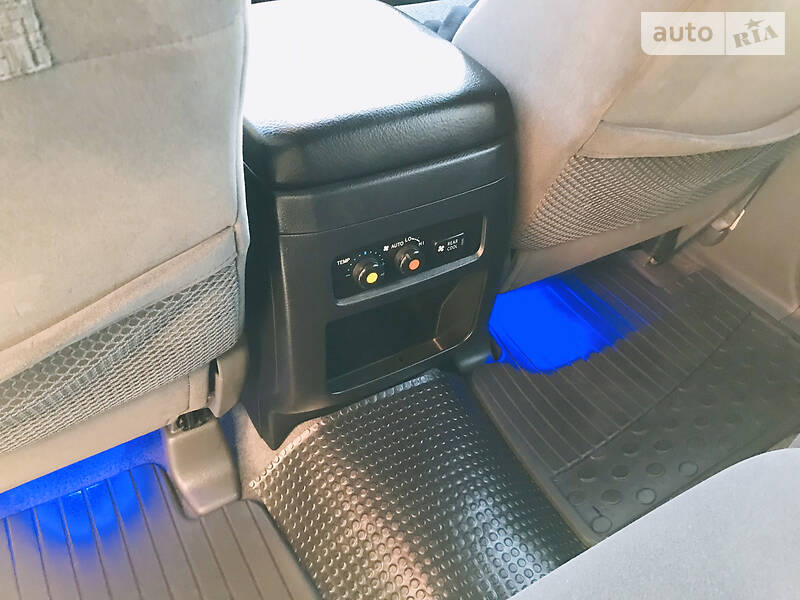 Позашляховик / Кросовер Toyota Land Cruiser Prado 2007 в Івано-Франківську