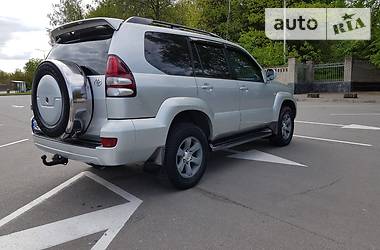 Позашляховик / Кросовер Toyota Land Cruiser Prado 2007 в 