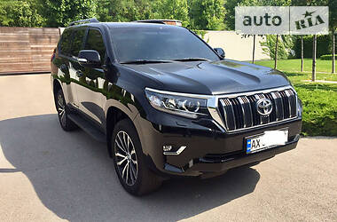 Позашляховик / Кросовер Toyota Land Cruiser Prado 2019 в 