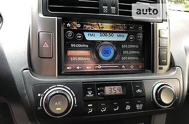 Позашляховик / Кросовер Toyota Land Cruiser Prado 2012 в 