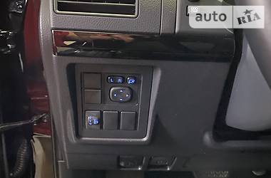 Позашляховик / Кросовер Toyota Land Cruiser Prado 2019 в 