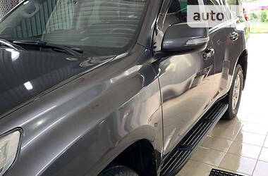 Позашляховик / Кросовер Toyota Land Cruiser Prado 2013 в 