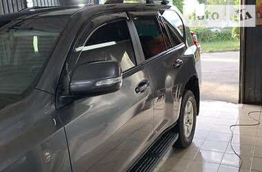 Позашляховик / Кросовер Toyota Land Cruiser Prado 2013 в 