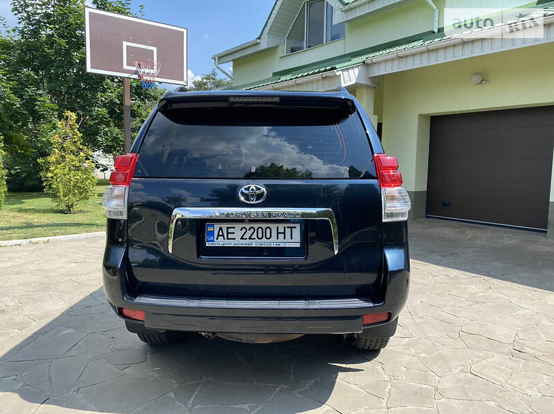 Позашляховик / Кросовер Toyota Land Cruiser Prado 2011 в Дніпрі фото 6 Позашляховик / Кросовер Toyota Land Cruiser Prado 2011 в Дніпрі