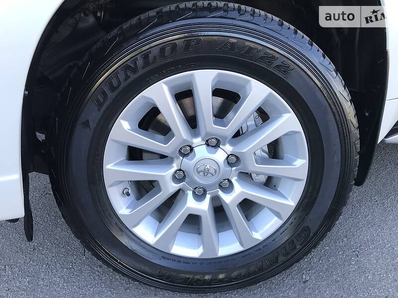 Позашляховик / Кросовер Toyota Land Cruiser Prado 2017 в Вінниці