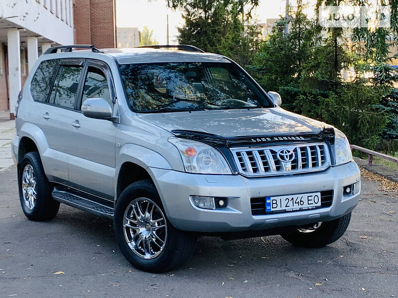 Позашляховик / Кросовер Toyota Land Cruiser Prado 2007 в Києві