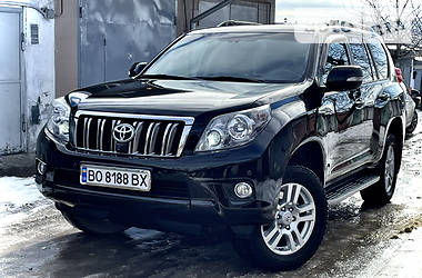 Внедорожник / Кроссовер Toyota Land Cruiser Prado 2010 в Тернополе