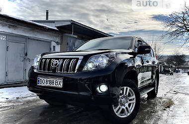 Внедорожник / Кроссовер Toyota Land Cruiser Prado 2010 в Тернополе