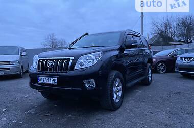 Позашляховик / Кросовер Toyota Land Cruiser Prado 2013 в Бучі