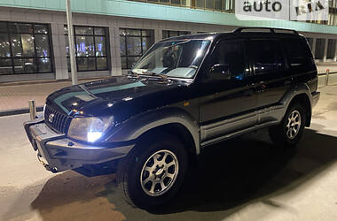 Внедорожник / Кроссовер Toyota Land Cruiser Prado 2000 в 