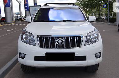 Внедорожник / Кроссовер Toyota Land Cruiser Prado 2011 в Одессе