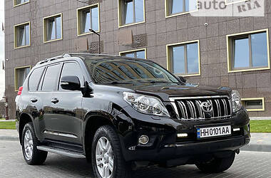 Внедорожник / Кроссовер Toyota Land Cruiser Prado 2010 в Одессе