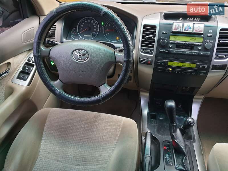 Позашляховик / Кросовер Toyota Land Cruiser Prado 2006 в Запоріжжі фото 12 Позашляховик / Кросовер Toyota Land Cruiser Prado 2006 в Запоріжжі