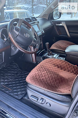 Внедорожник / Кроссовер Toyota Land Cruiser Prado 2014 в Днепре