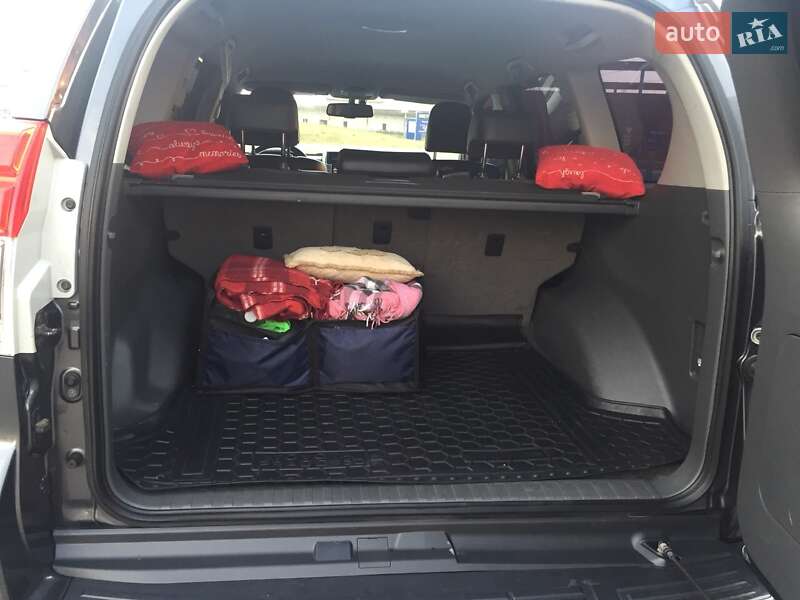 Позашляховик / Кросовер Toyota Land Cruiser Prado 2010 в Харкові фото 6 Позашляховик / Кросовер Toyota Land Cruiser Prado 2010 в Харкові