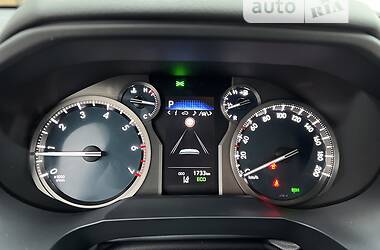 Внедорожник / Кроссовер Toyota Land Cruiser Prado 2021 в 