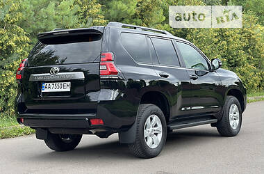 Универсал Toyota Land Cruiser Prado 2019 в Ровно