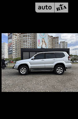 Внедорожник / Кроссовер Toyota Land Cruiser Prado 2006 в Киеве