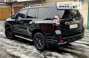 Внедорожник / Кроссовер Toyota Land Cruiser Prado 2020 в 