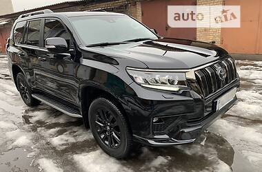 Внедорожник / Кроссовер Toyota Land Cruiser Prado 2020 в 