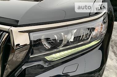 Внедорожник / Кроссовер Toyota Land Cruiser Prado 2020 в 