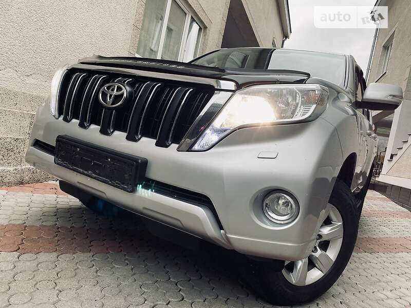 Внедорожник / Кроссовер Toyota Land Cruiser Prado 2014 в Тячеве