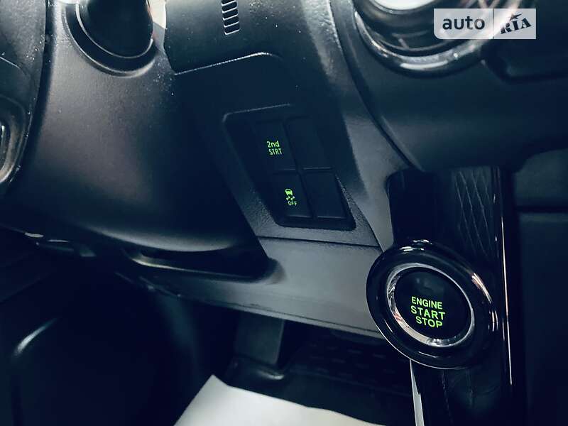 Внедорожник / Кроссовер Toyota Land Cruiser Prado 2014 в Тячеве