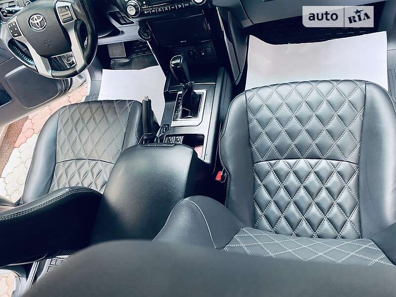 Внедорожник / Кроссовер Toyota Land Cruiser Prado 2014 в Тячеве