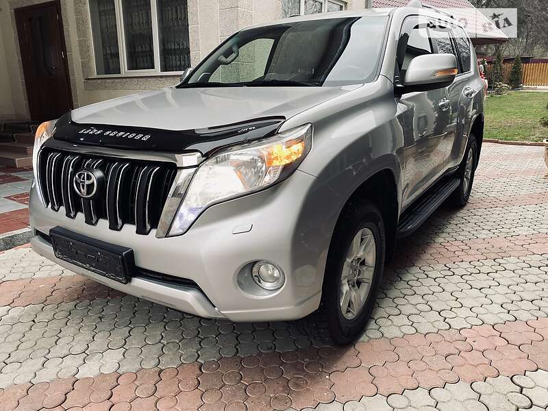 Внедорожник / Кроссовер Toyota Land Cruiser Prado 2014 в Тячеве