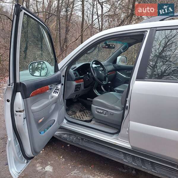 Внедорожник / Кроссовер Toyota Land Cruiser Prado 2005 в Харькове фото 9 Внедорожник / Кроссовер Toyota Land Cruiser Prado 2005 в Харькове