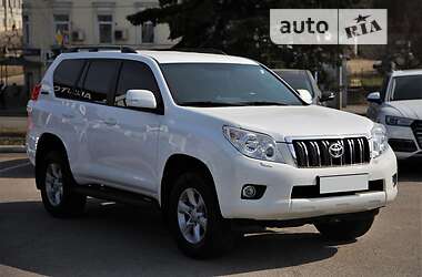 Позашляховик / Кросовер Toyota Land Cruiser Prado 2012 в Харкові