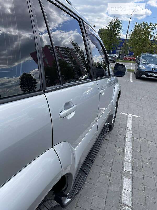 Внедорожник / Кроссовер Toyota Land Cruiser Prado 2008 в Хмельницком