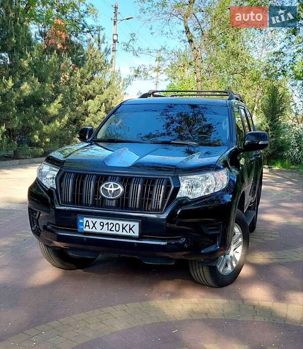 Внедорожник / Кроссовер Toyota Land Cruiser Prado 2019 в Запорожье