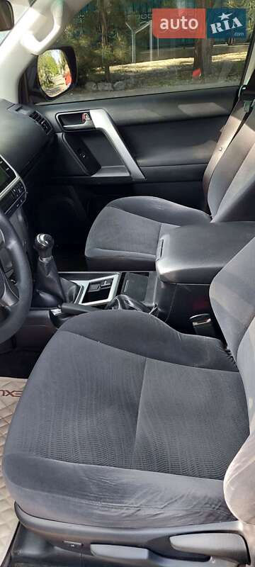 Внедорожник / Кроссовер Toyota Land Cruiser Prado 2019 в Запорожье